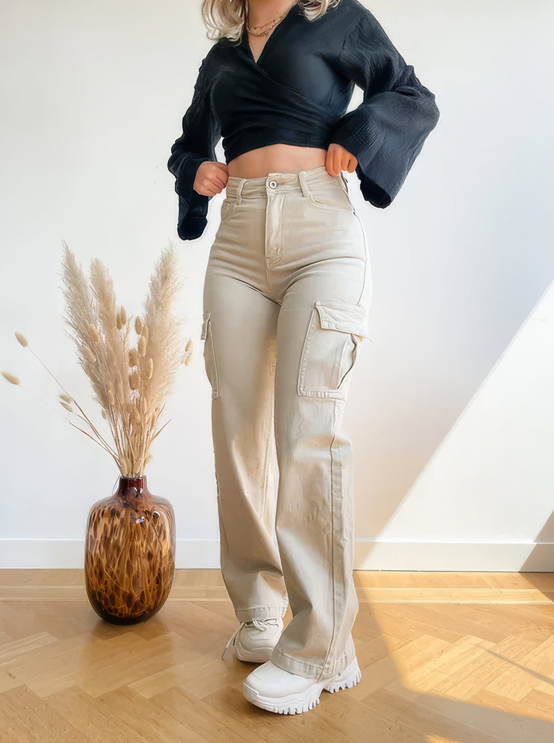 Lovra Cargo Jeans